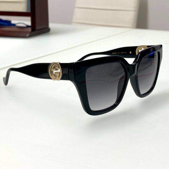 NEW GUCCI GG1023S - 001 Oversized SUNGLASSES - Picture 4 of 12